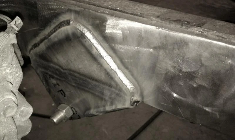 PS link mount on frame fully welded inside.webp