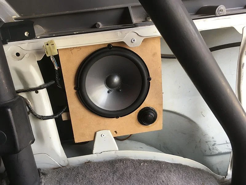 PS_Rear_Speaker.jpg