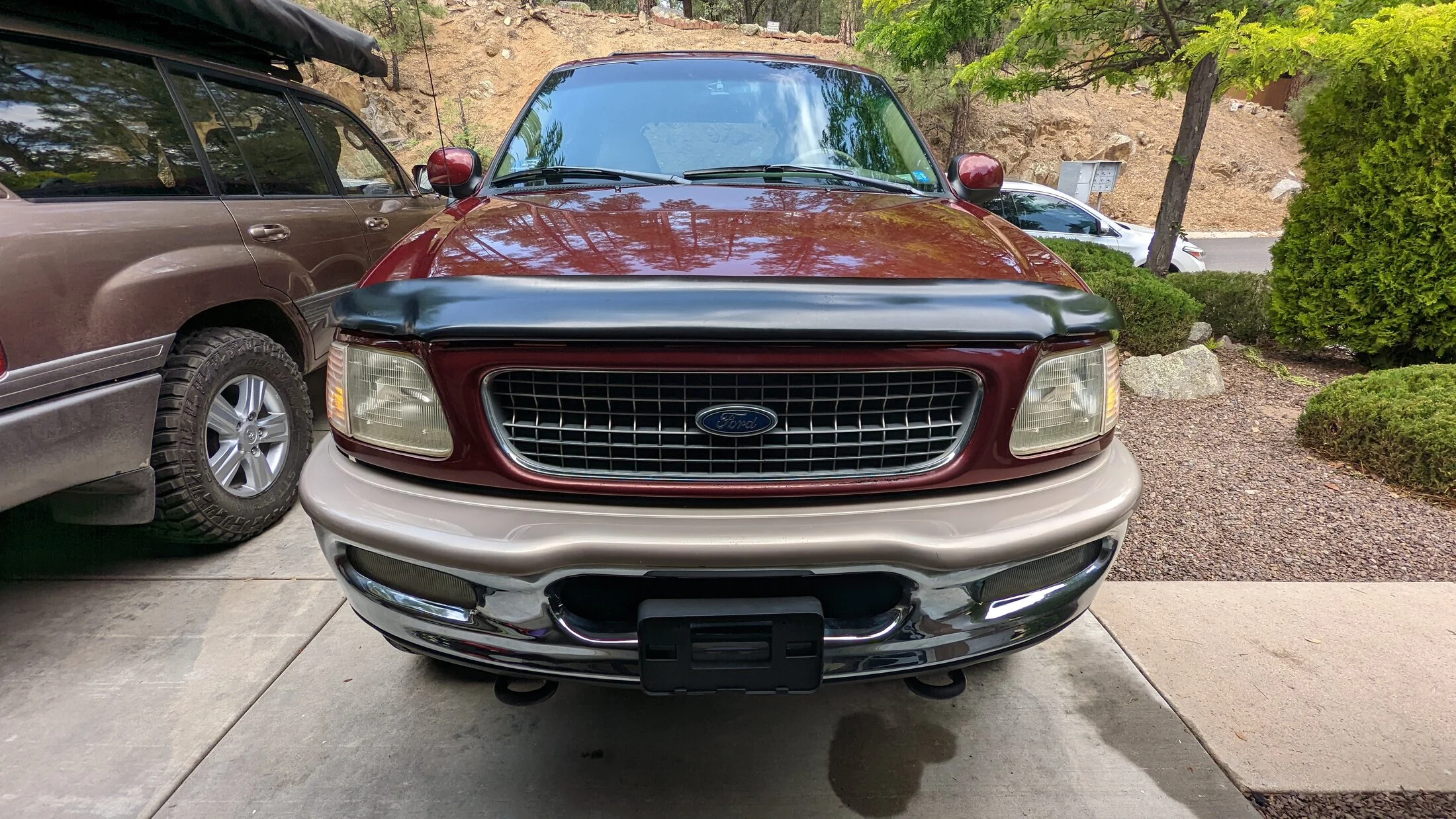Prescott, Arizona: 1998 Ford Expedition Eddie Bauer 4x4