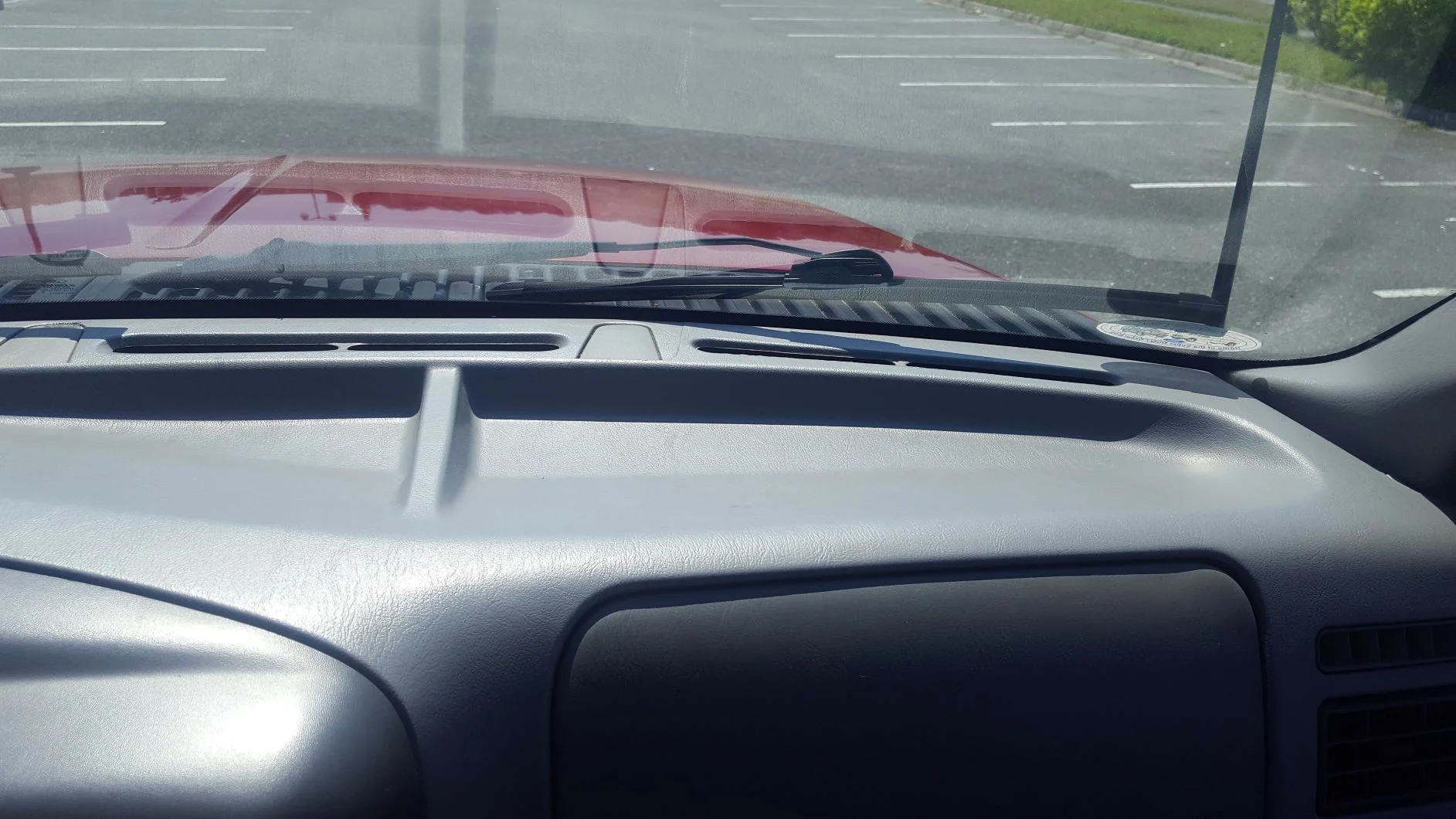 Q_Passenger dash top.webp