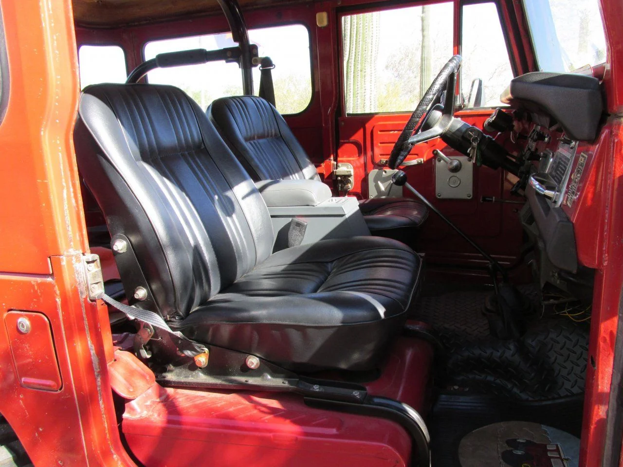 R Interior.webp