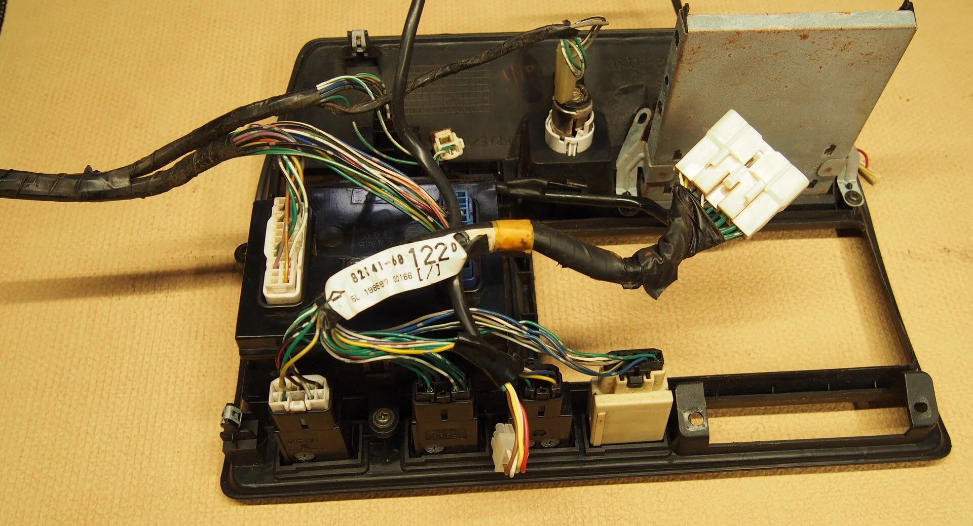 Radio surround 3.webp