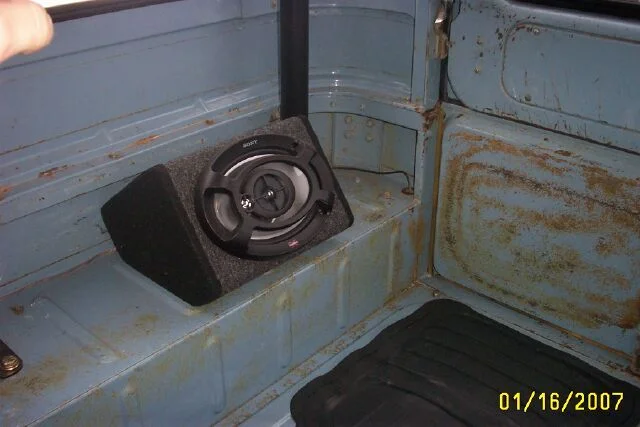 radio0002.webp