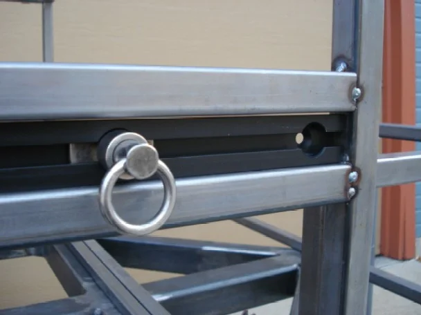 rail2.webp