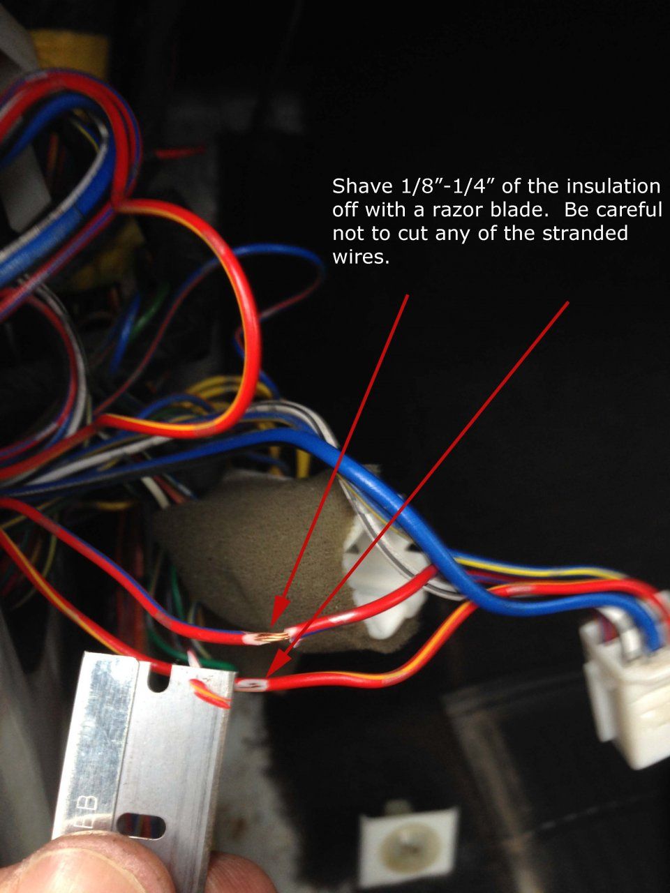 Razor Blade Technique arrows v1.jpg
