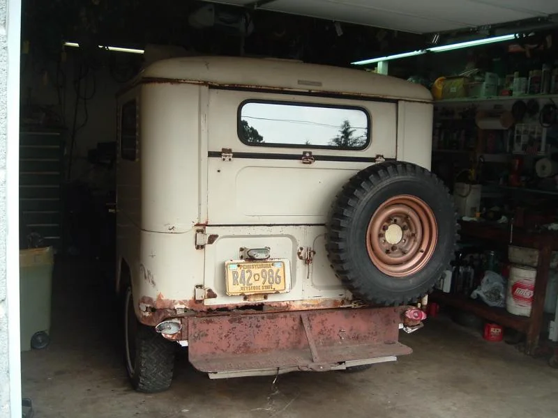 Rear 62 FJ40.webp