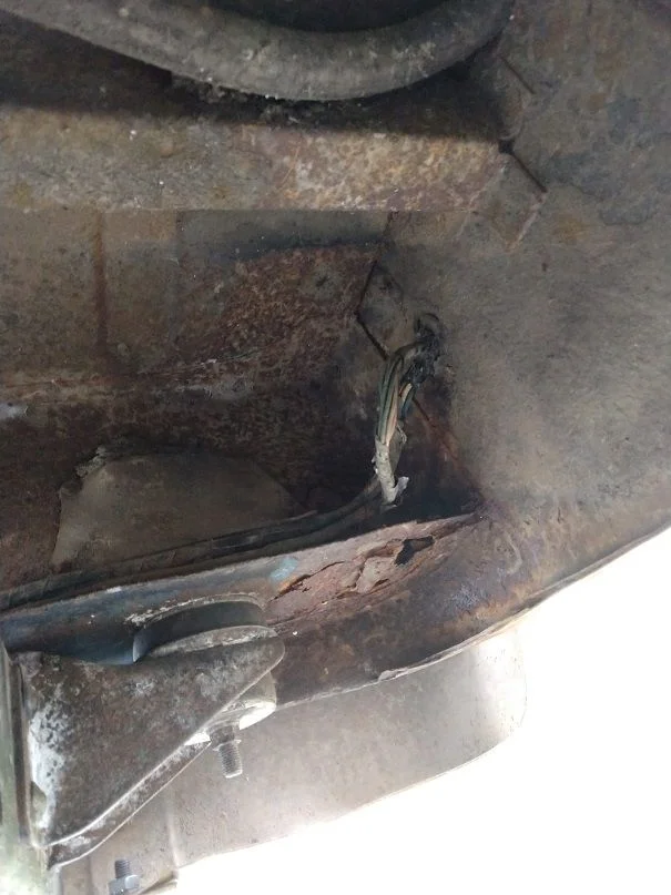 rear-body-mount2.webp