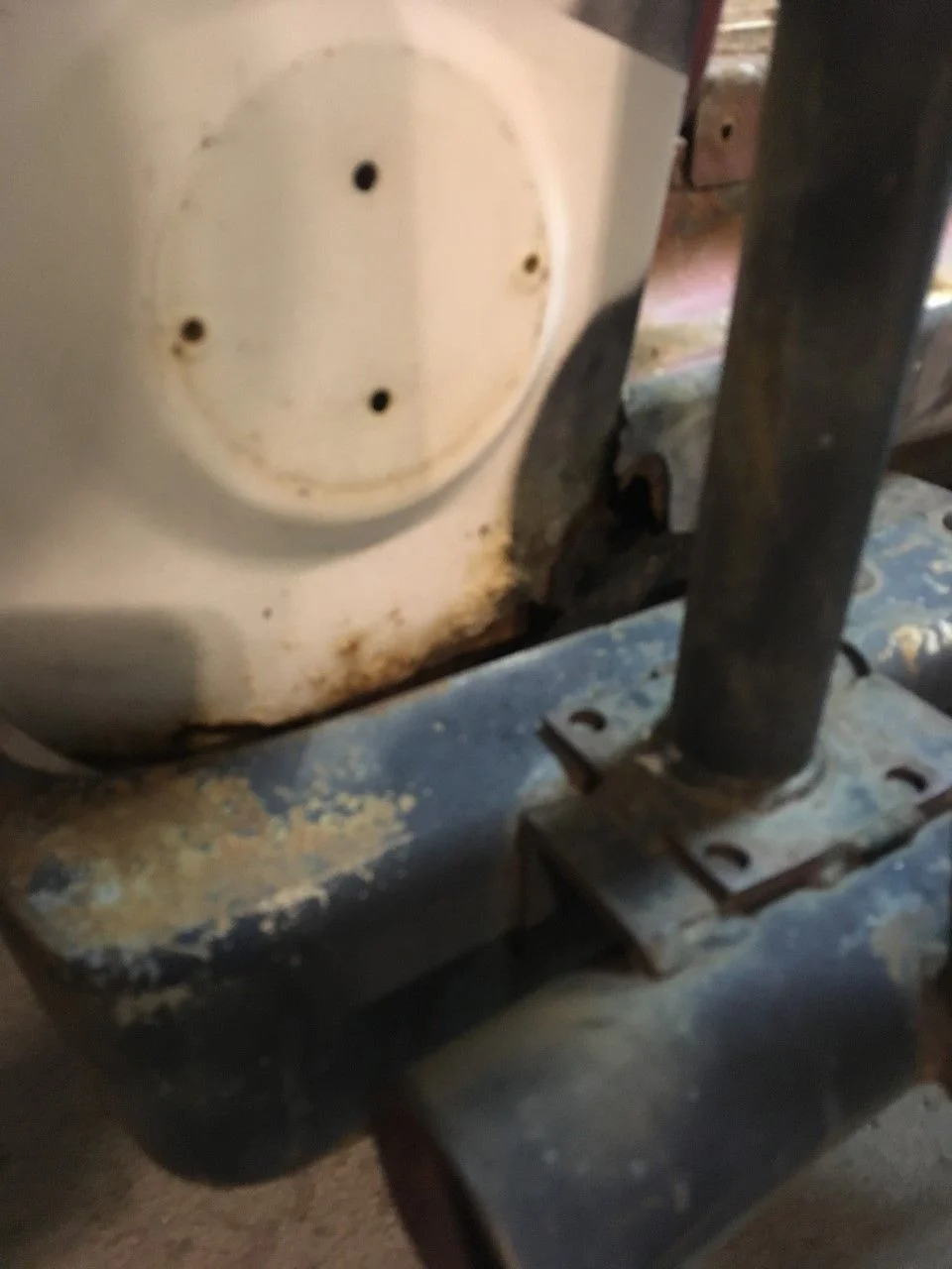 REAR CORNER.webp