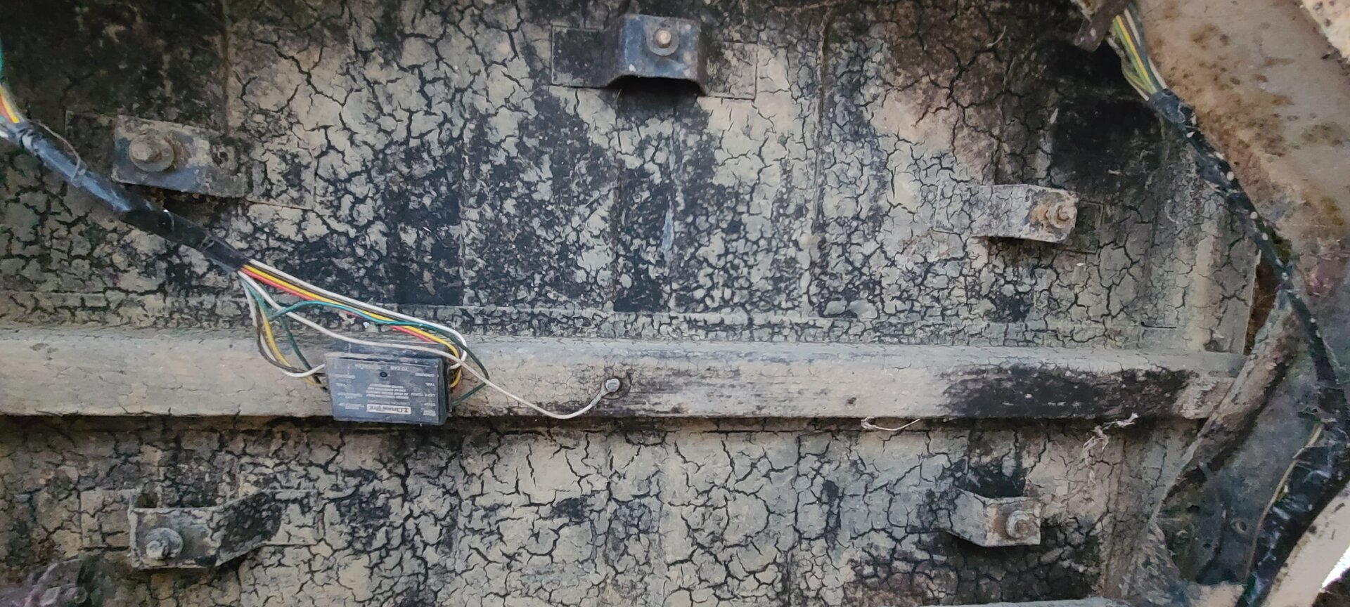 Rear floor, underside.jpg