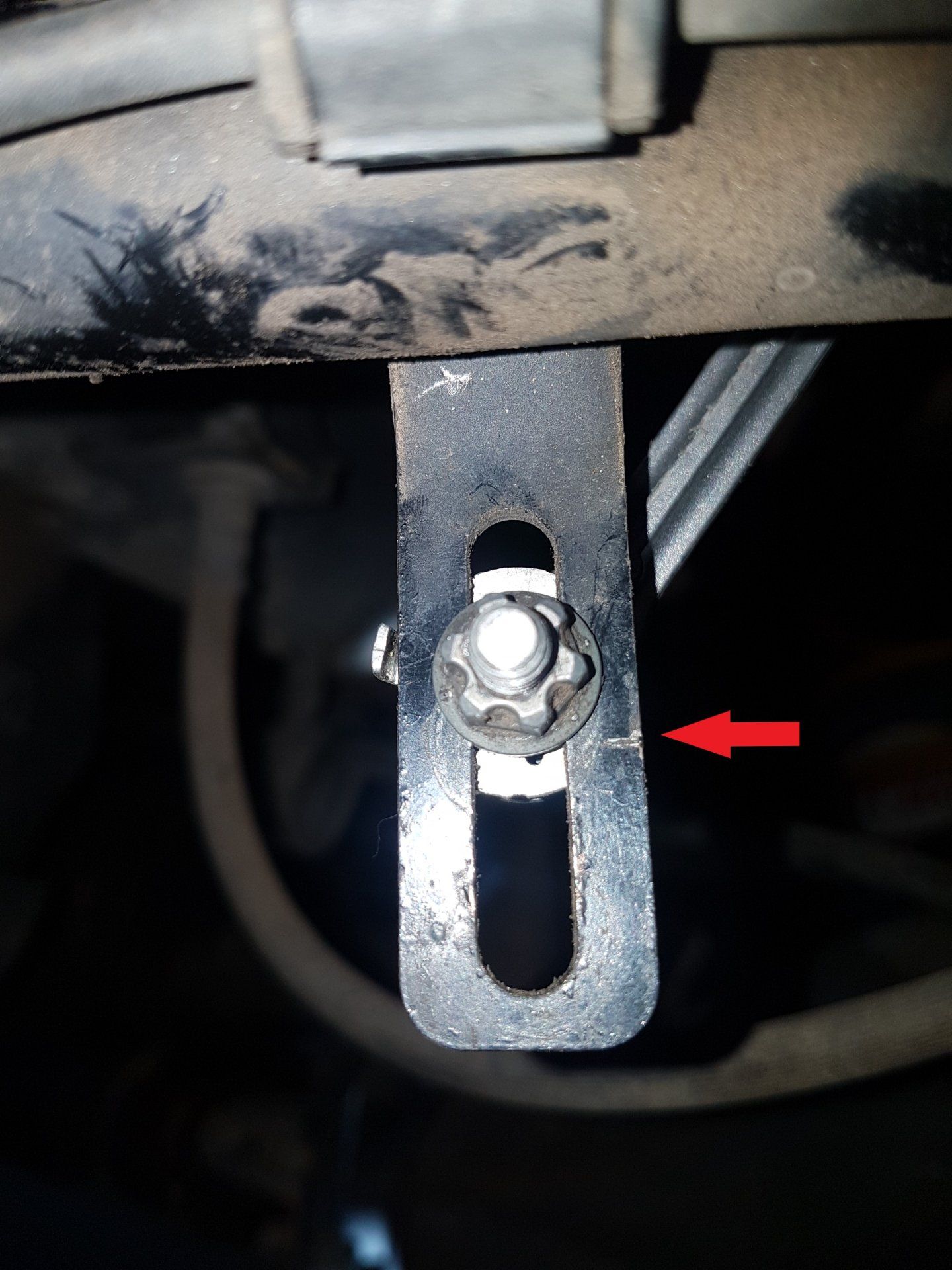 Rear Height Control Sensor Pic 2.jpg