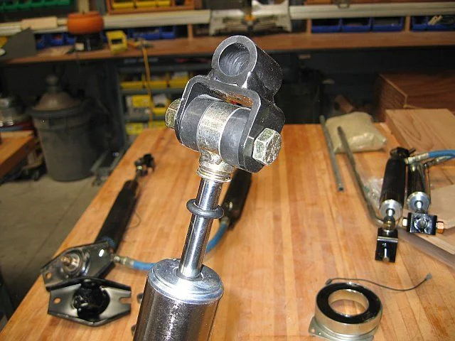 rear lower mount.webp