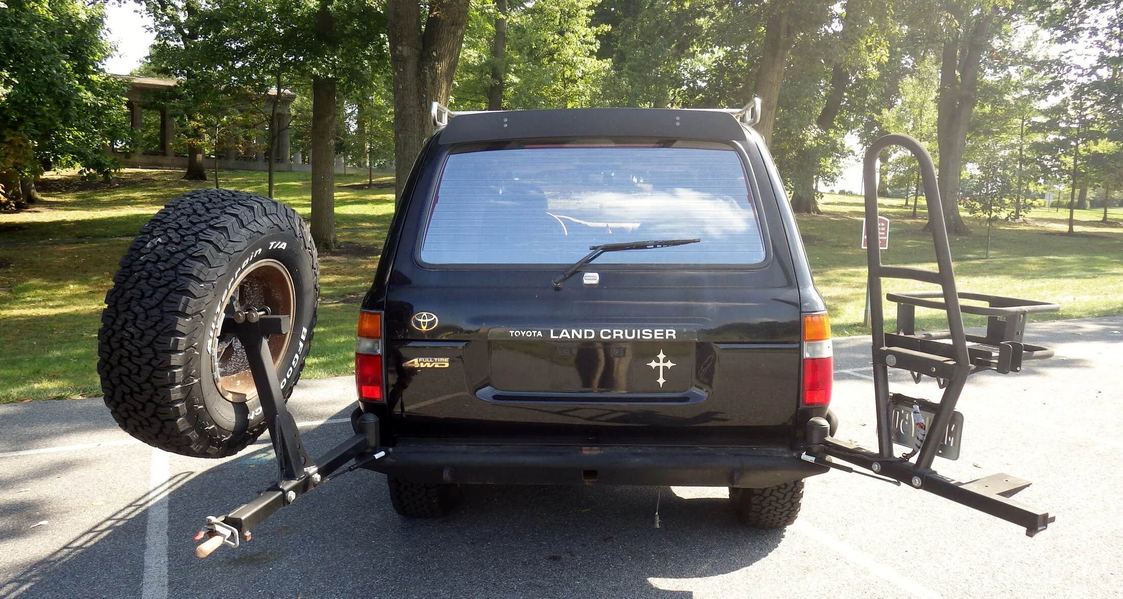 Rear Swingouts Open 1.webp