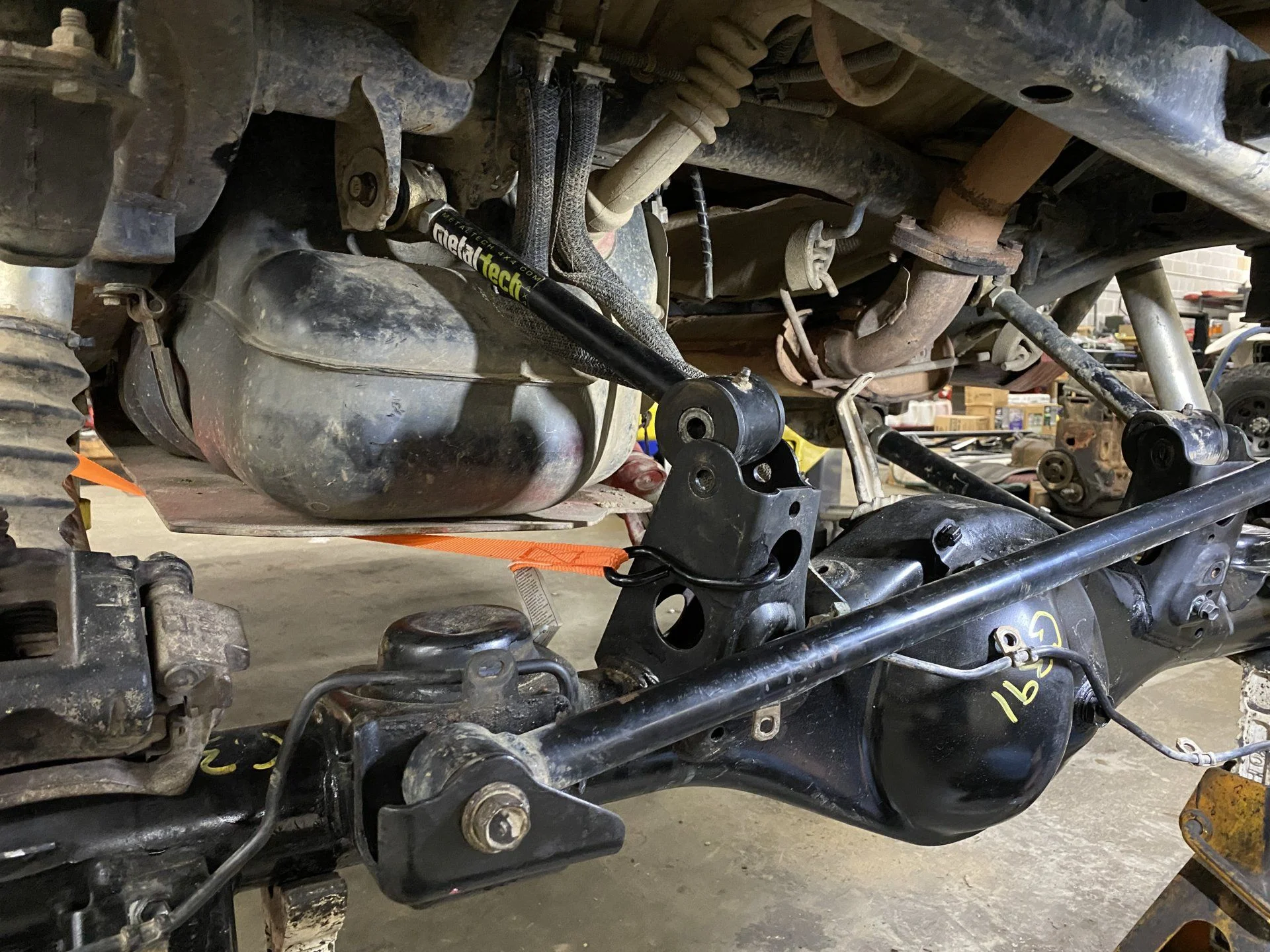 Rear8.2axle (28).webp