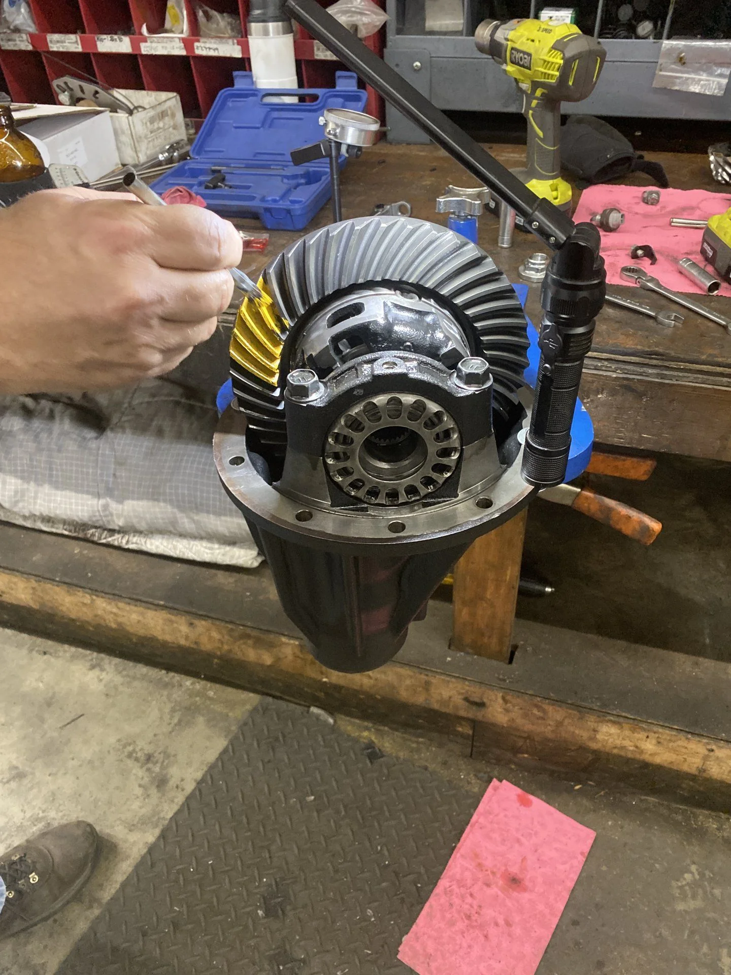 Rear8.2axle (4).webp