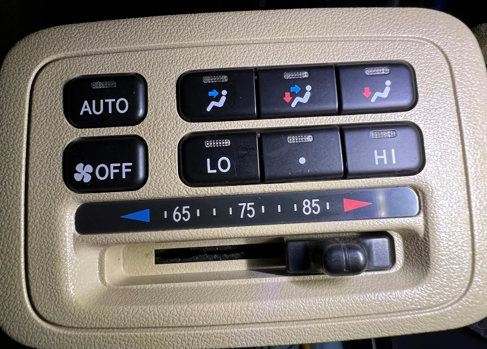 rear_control.webp