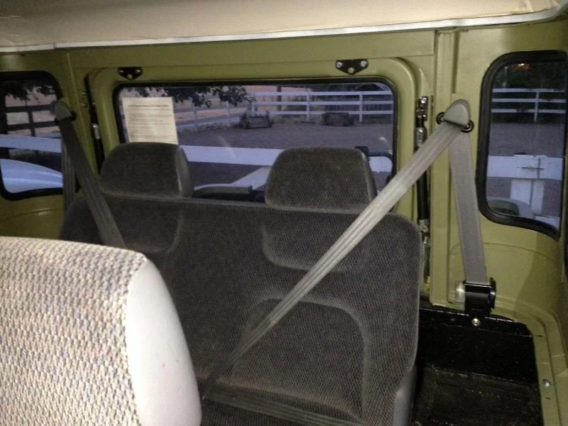 rear_seats2.webp