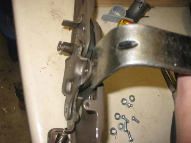 reclinerhinge_1360.webp