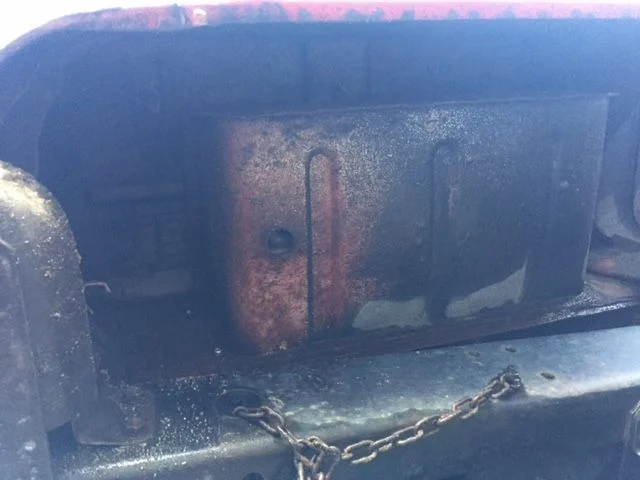 Red - Fender drawer.webp