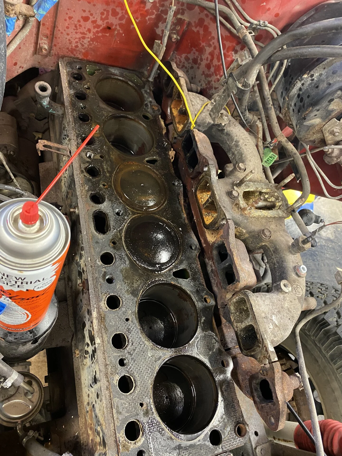 Red40Cylinders.webp