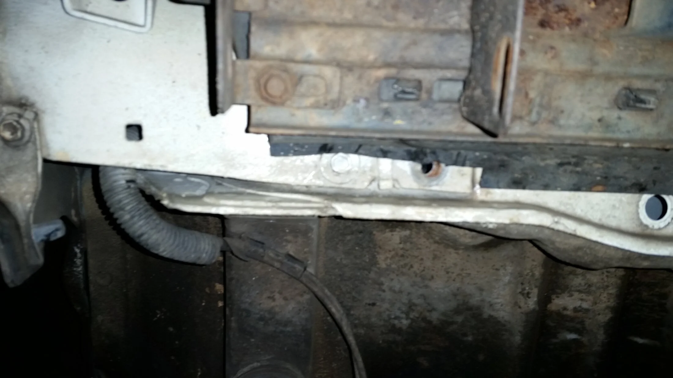 Removed rearmost body bolt.jpg