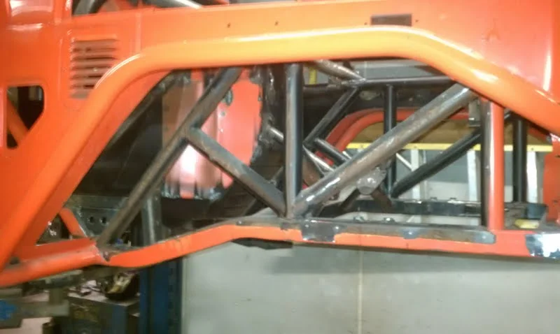 right front inner fender.webp