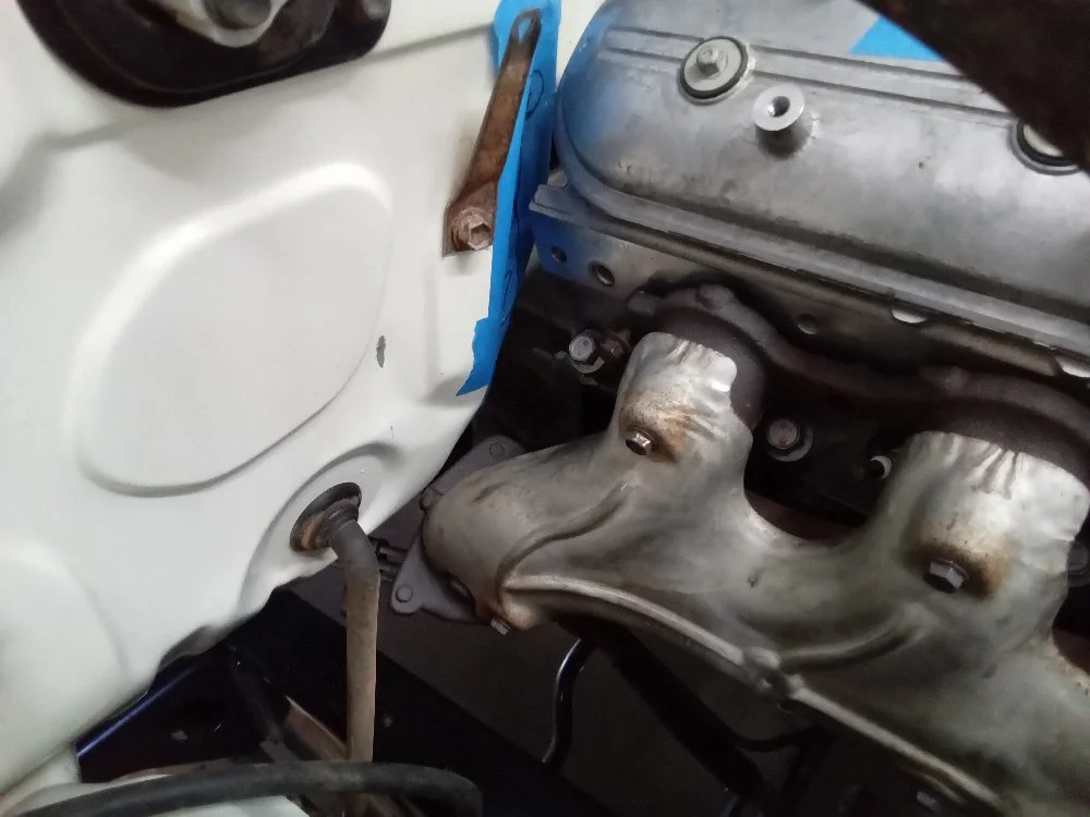 Right Manifold Clearance.jpg