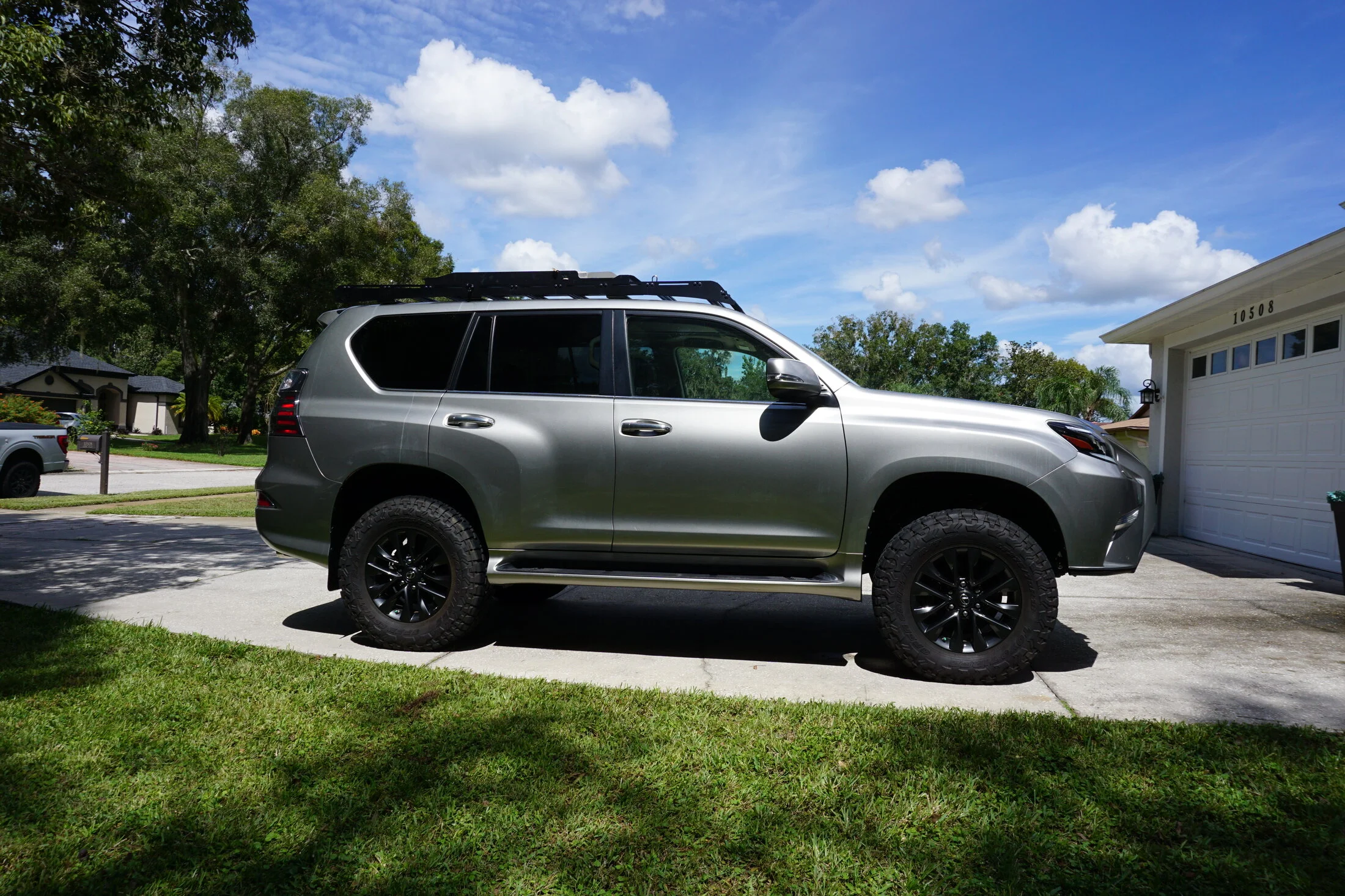 Right Vehicle.webp