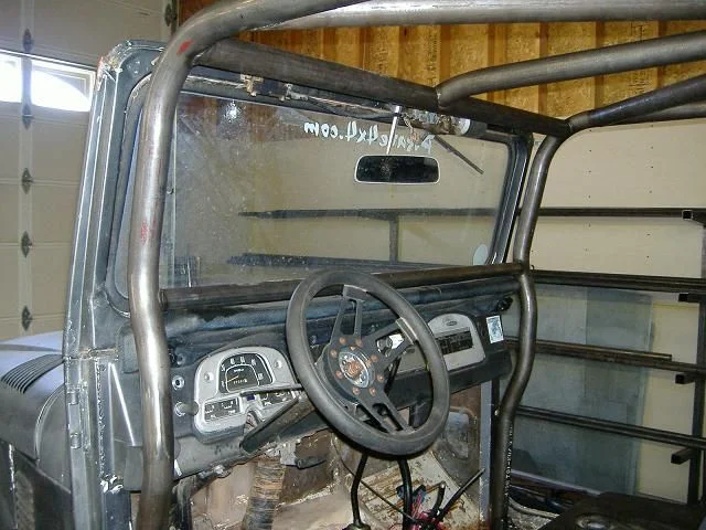 rollcage 008.webp