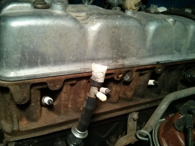rr-cylinder-head-2f.webp