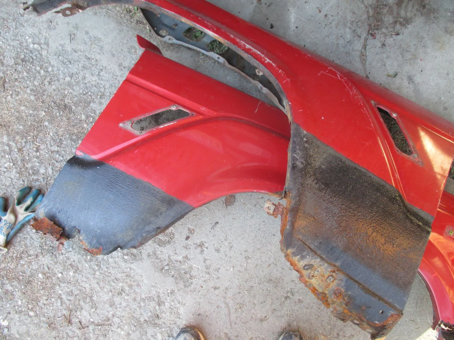 rusty fenders0001.webp