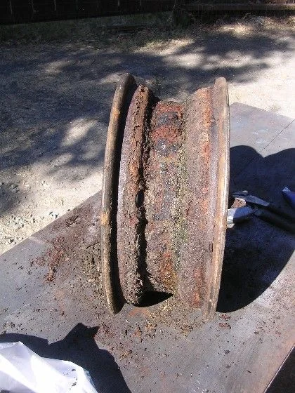 rusty wheel 2.webp