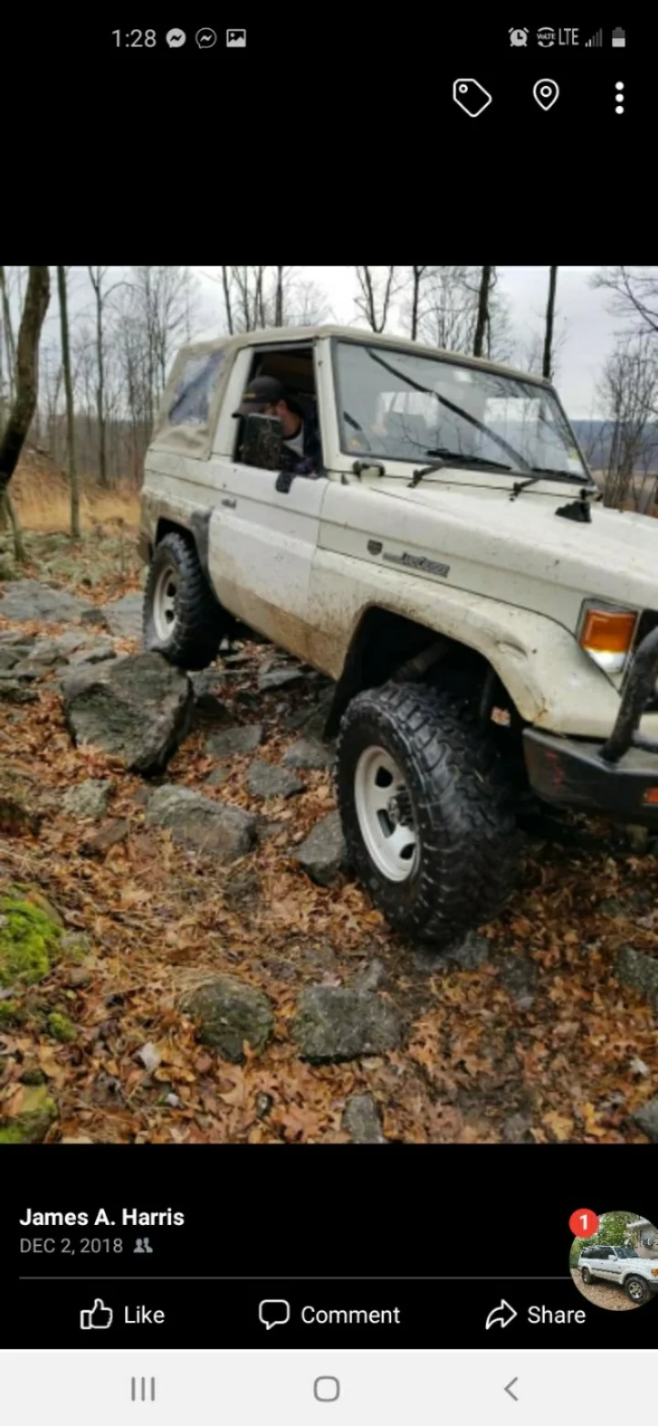 Screenshot_20220101-192330_Photos.webp