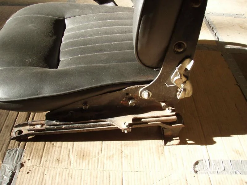 seat before.webp
