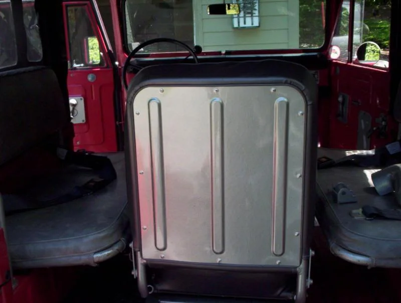 seat install 002.webp