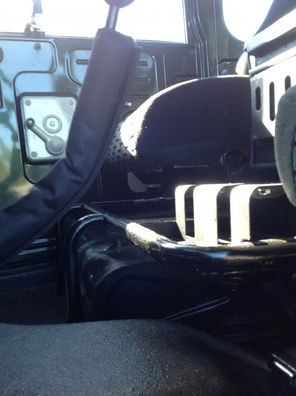 seat mount 2.webp