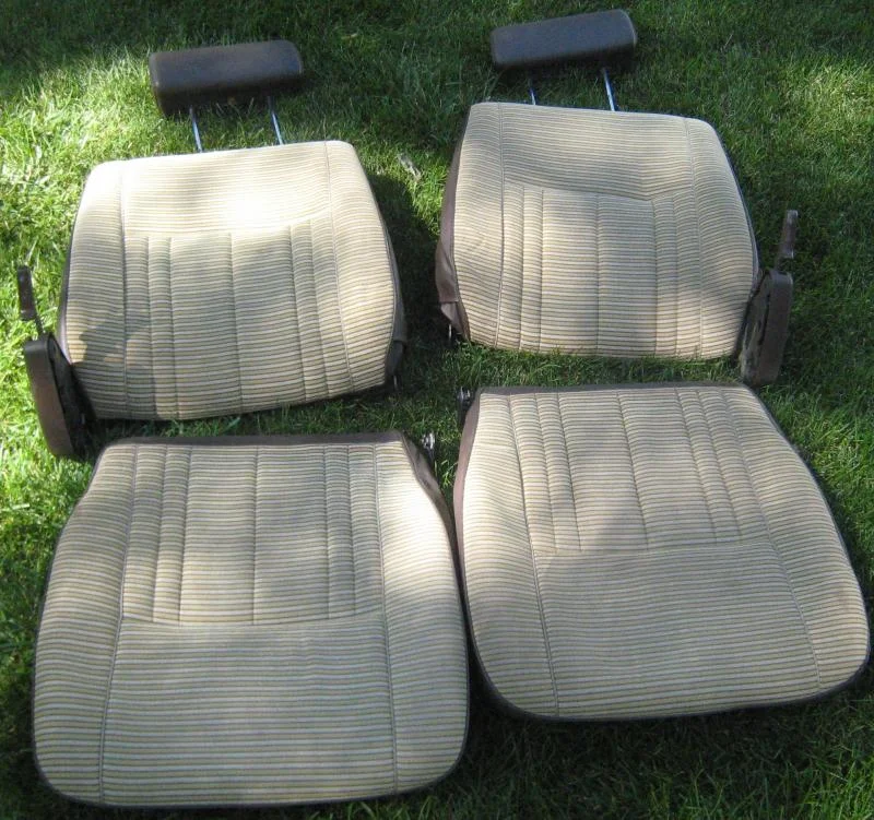 Seats 005.webp
