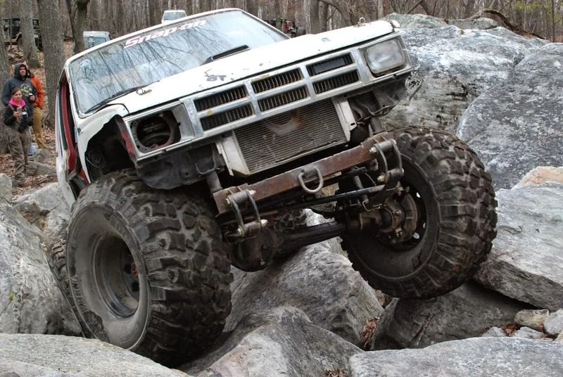 shackle up front.webp
