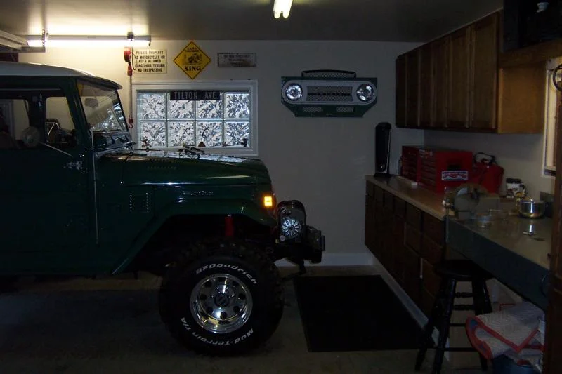 shop 40 front.webp