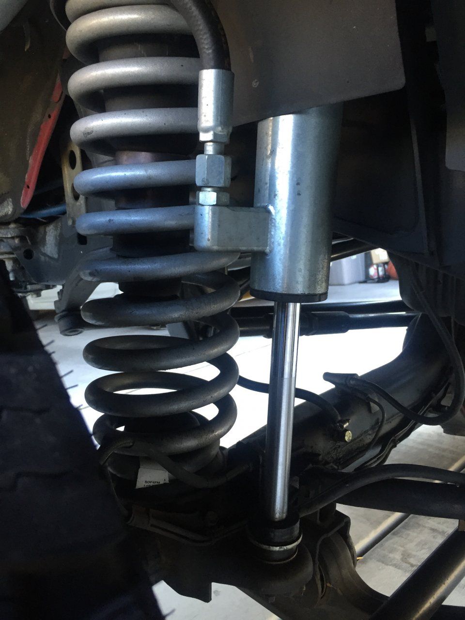 Slee Front shock.jpg
