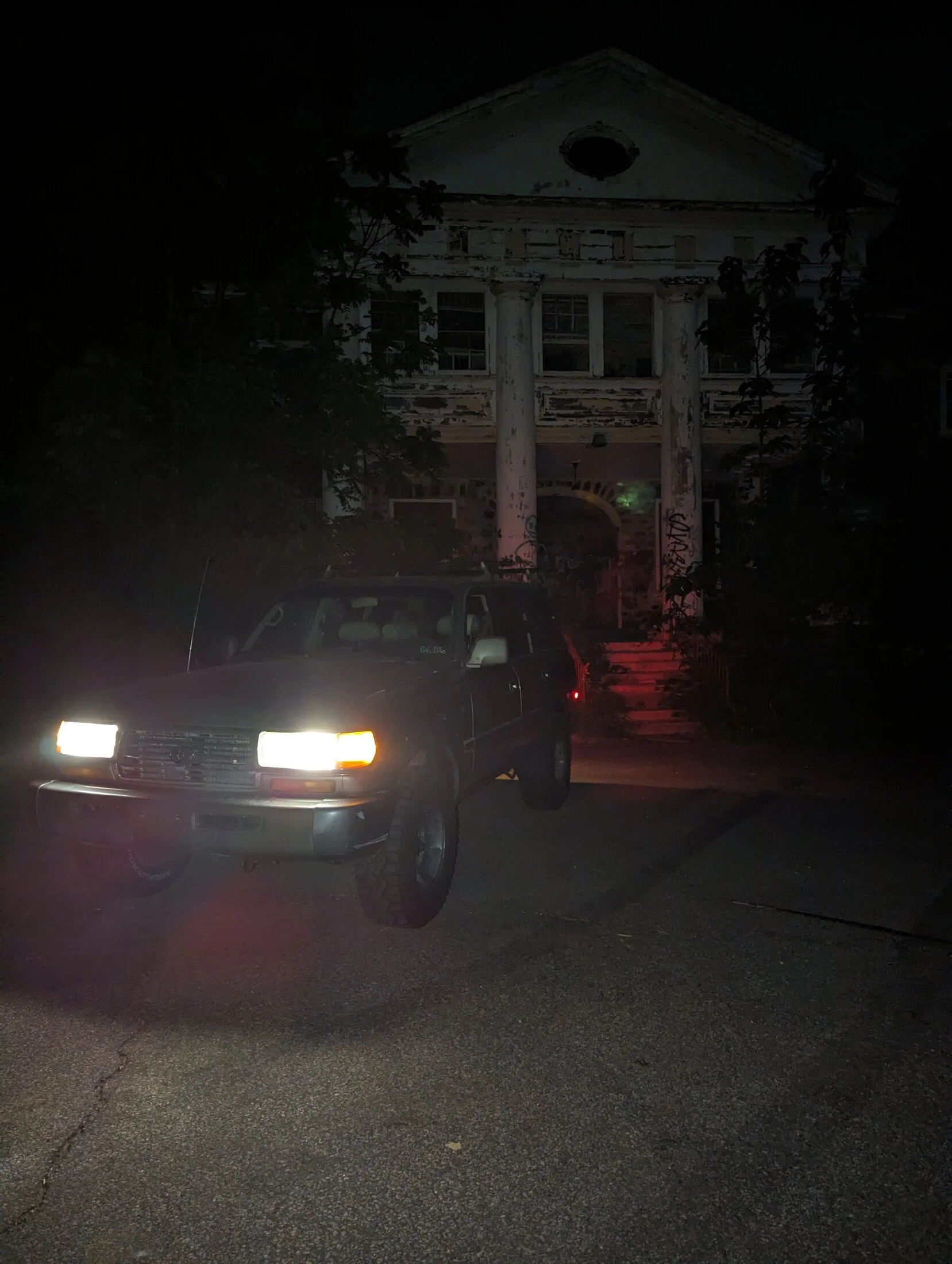 Sleighton.webp
