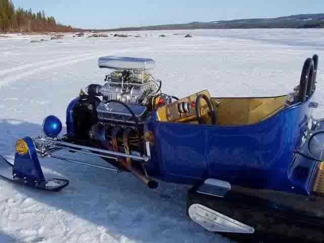 Snowmobile2.webp