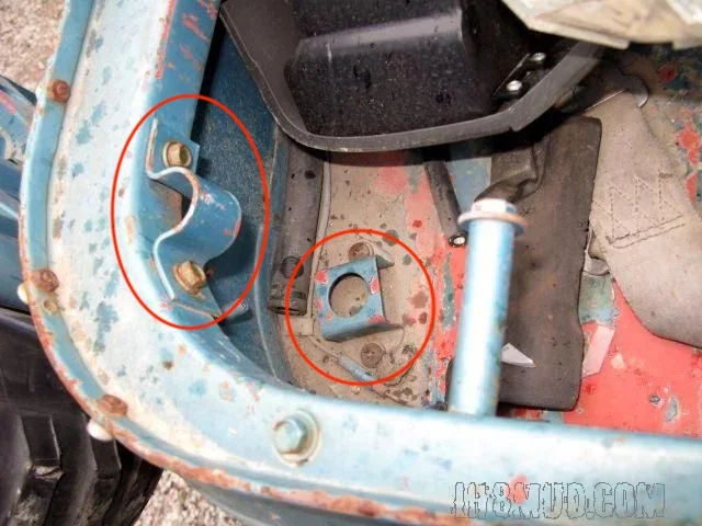 Soft-top-bows-rear-anchor-points.webp