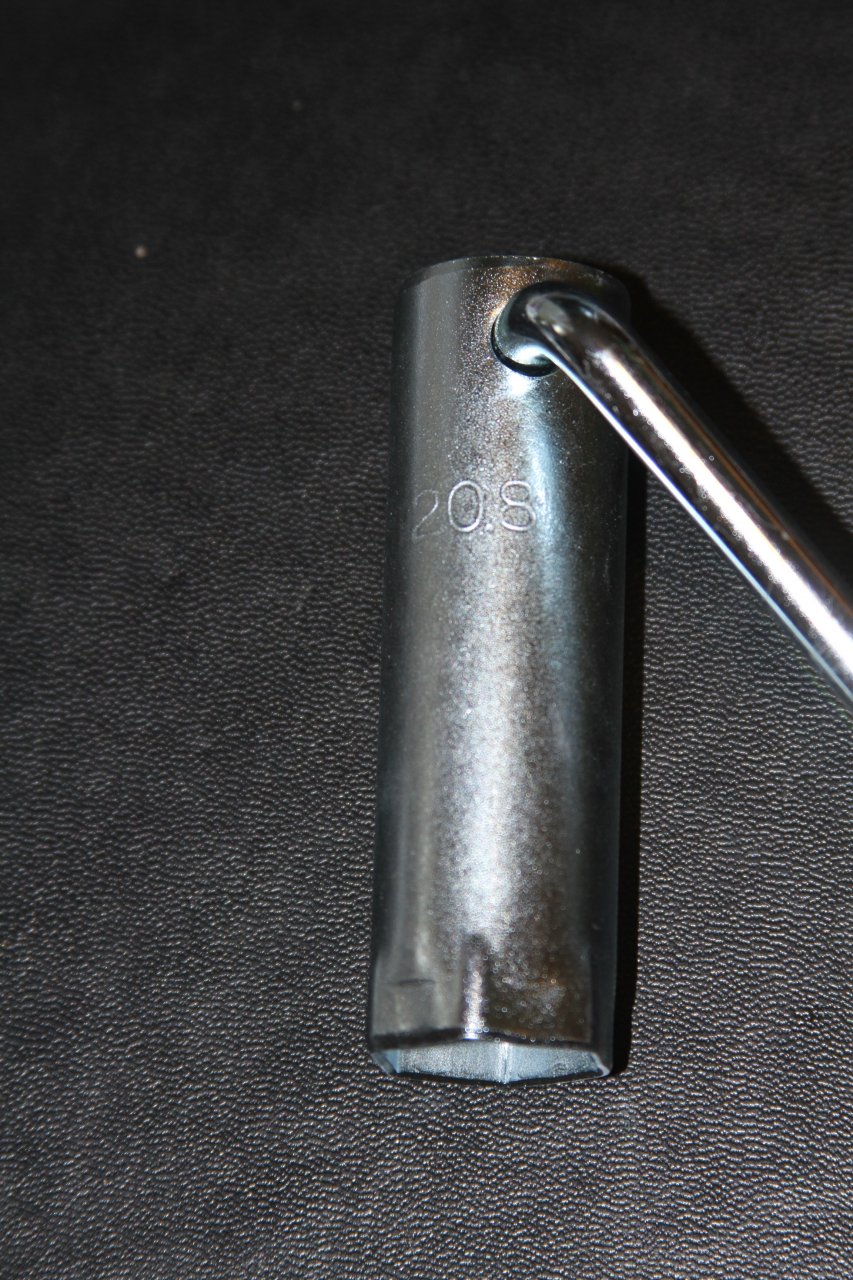 Spark Plug Wrench0001.JPG