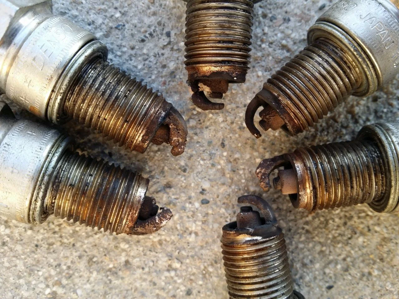 spark plugs.webp