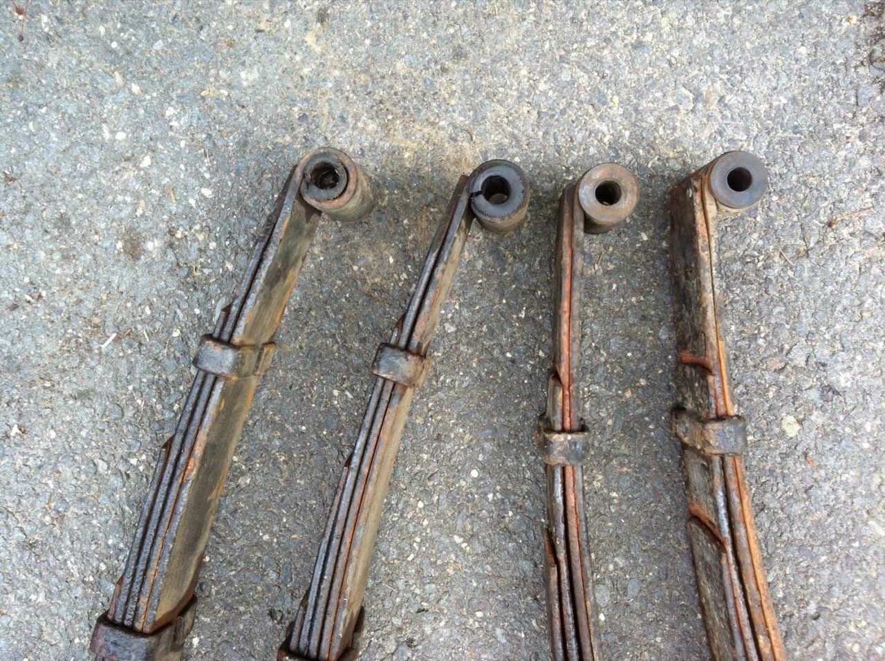 For Sale Used 7/71 FJ40 stock leaf springs, front and back. IH8MUD