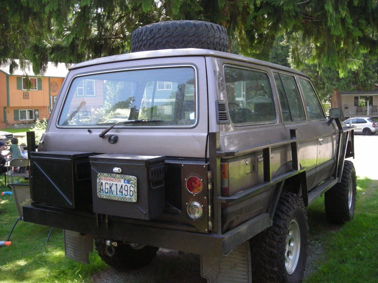 Squatch rear 6-3-14.webp