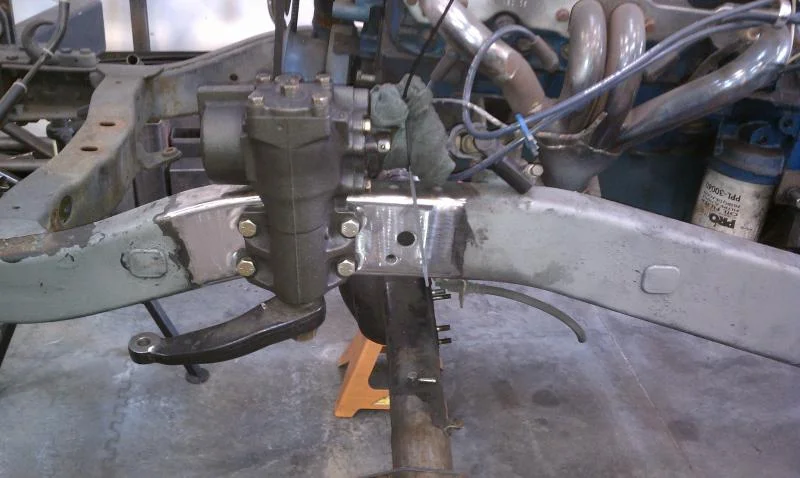 Steering box mounted.webp