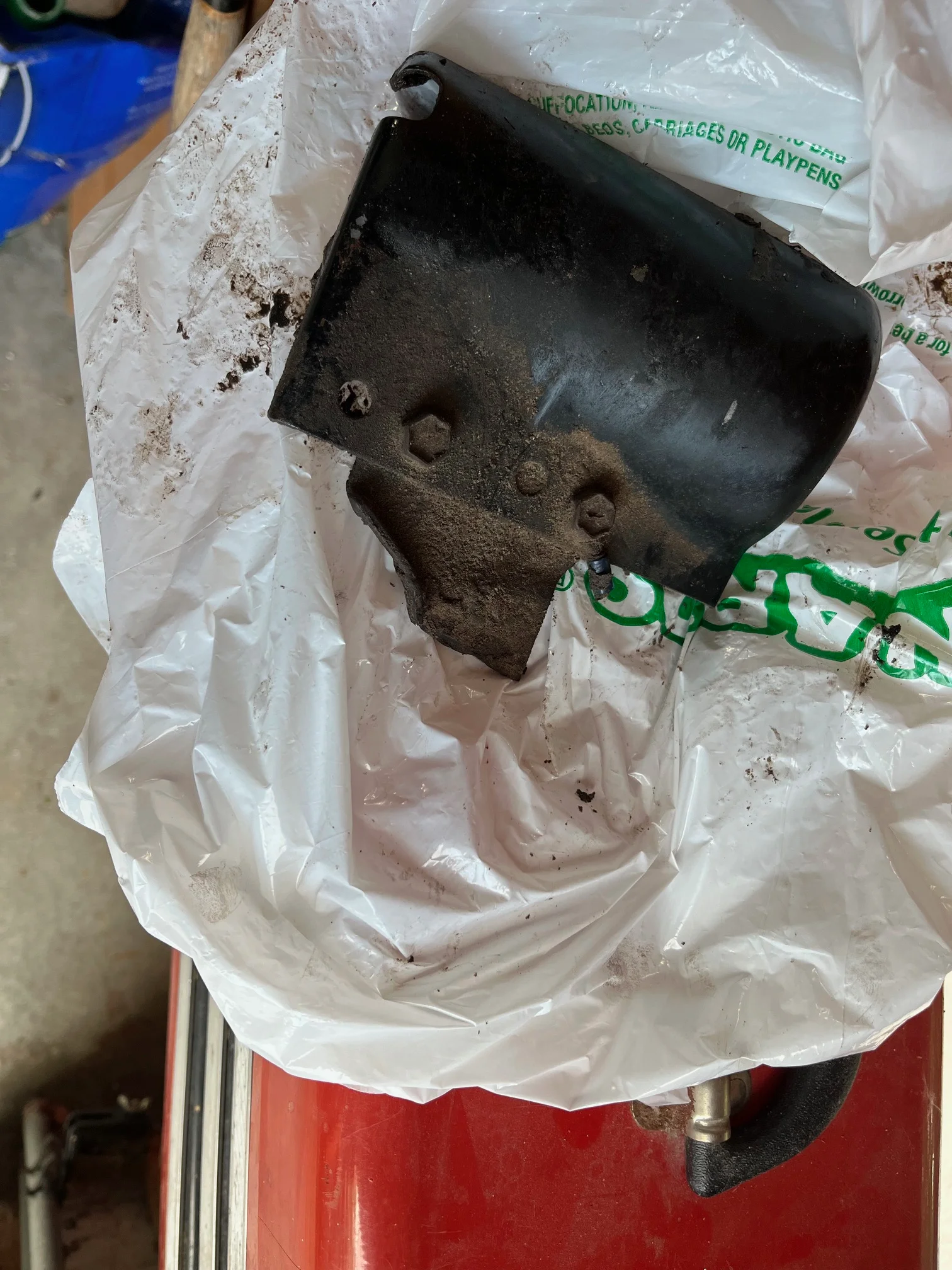 Steering broken protector bracket.webp
