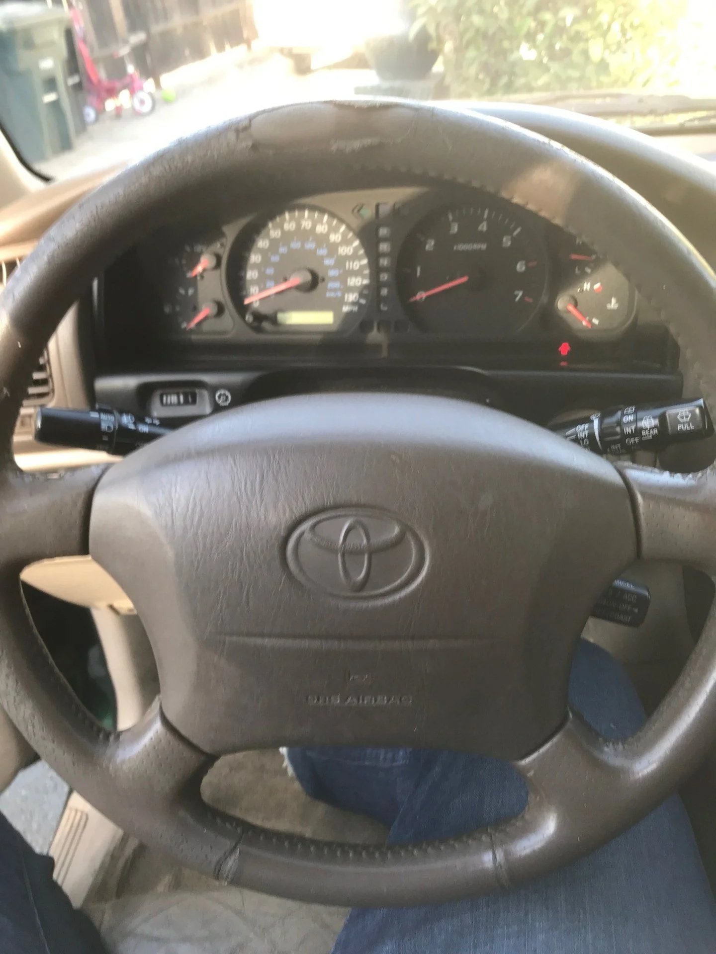 steering wheel.webp