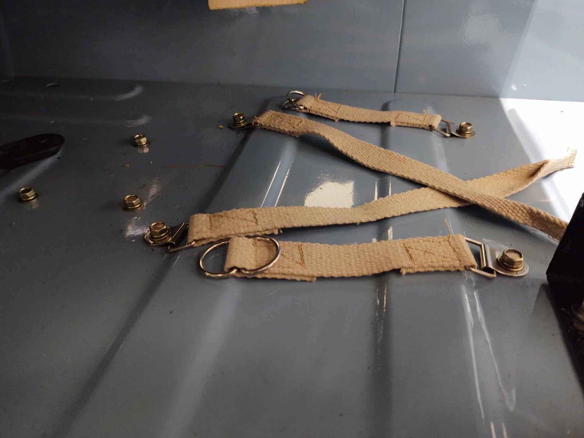 straps 1.webp